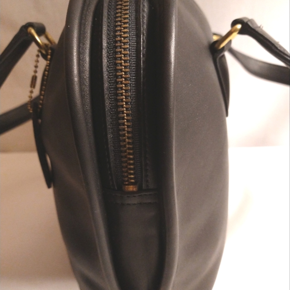 AUTHENTIC NEW VINTAGE COACH LARGE PELHAM BAG (#9958) BLACK (NWT) *FINAL SALE* - Picture 4 of 10